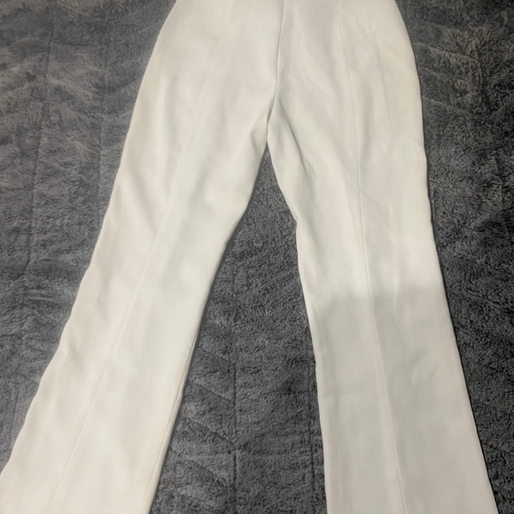 Ming pantsuit 👖 - Picture 2 of 4